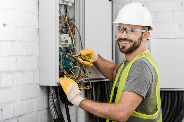 Best Affordable Emergency Electrician  in Robinson, TX