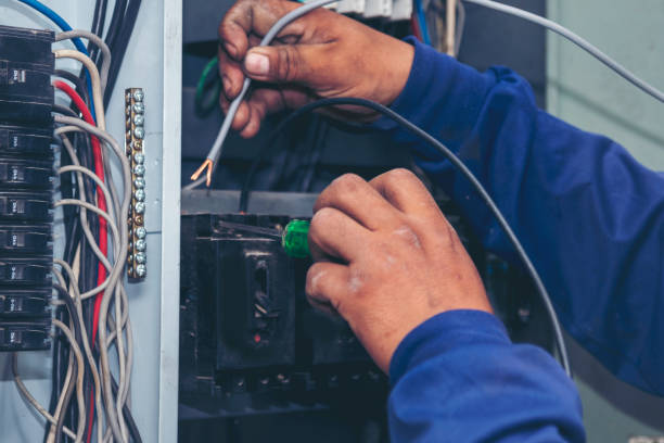 Best Local Electrician Companies  in Robinson, TX